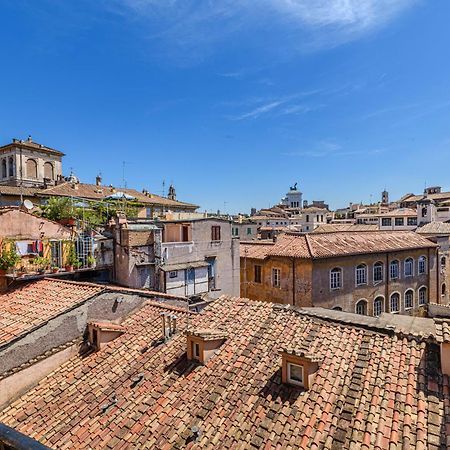 Bb Il Re Alla Reginella Guest House Rome Bagian luar foto