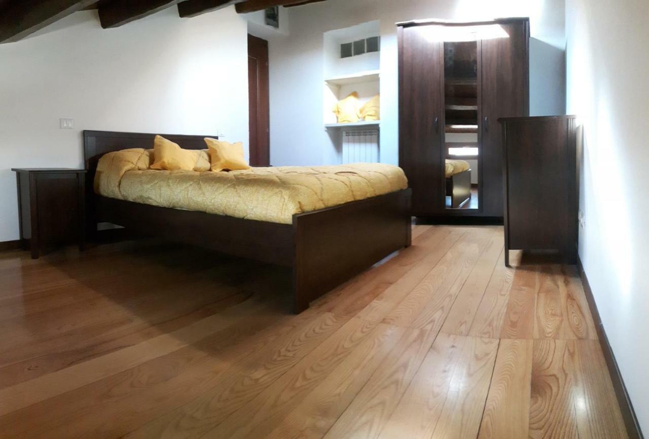Bb Il Re Alla Reginella Guest House Rome Bagian luar foto