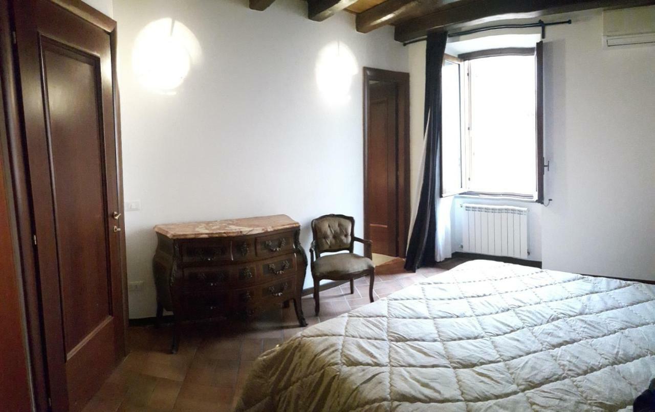Bb Il Re Alla Reginella Guest House Rome Bagian luar foto