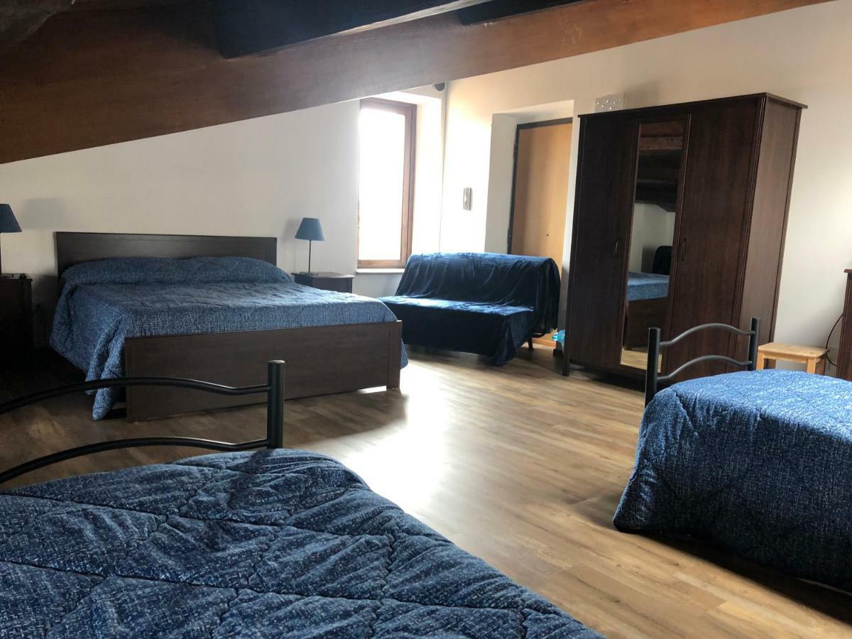 Bb Il Re Alla Reginella Guest House Rome Bagian luar foto